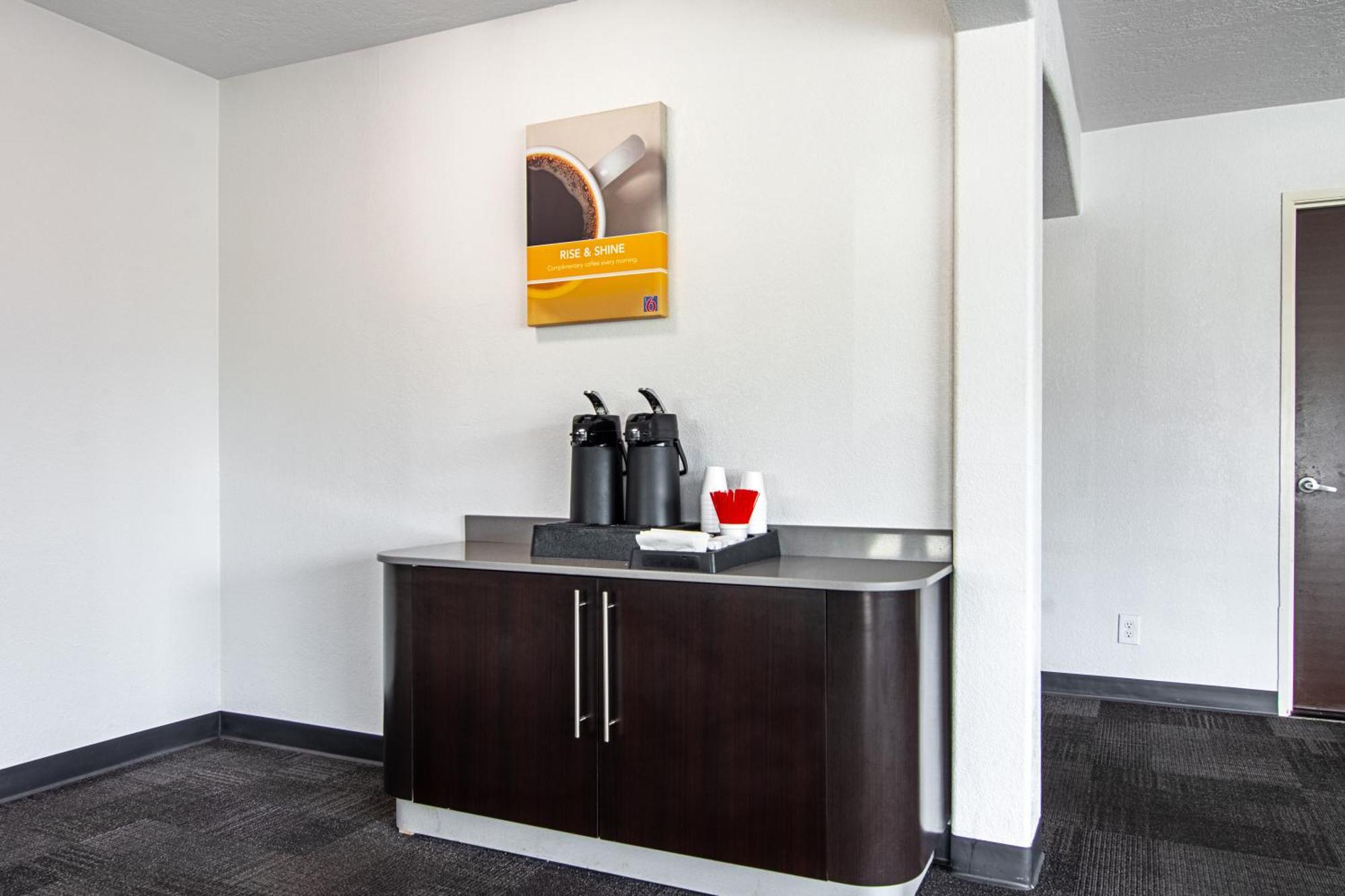 Motel 6-Gresham, Or - Portland Екстер'єр фото